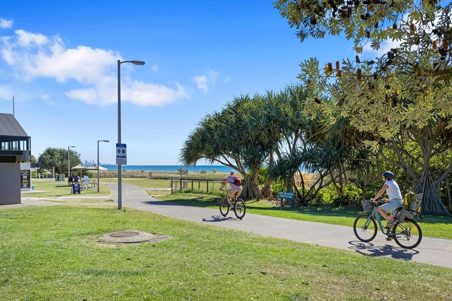 גולד קוסט Bila Vista Kirra Beachside Apartments מראה חיצוני תמונה